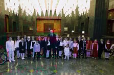 Cumhurbaşkanı Erdoğan 23 Nisan dolayısıyla çocukları makamında ağırladı