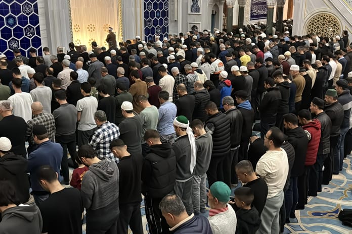 Cuma namazı saati 21 Kasım | Diyanet ile İzmir, Ankara, İstanbul Cuma namazı saati kaçta?