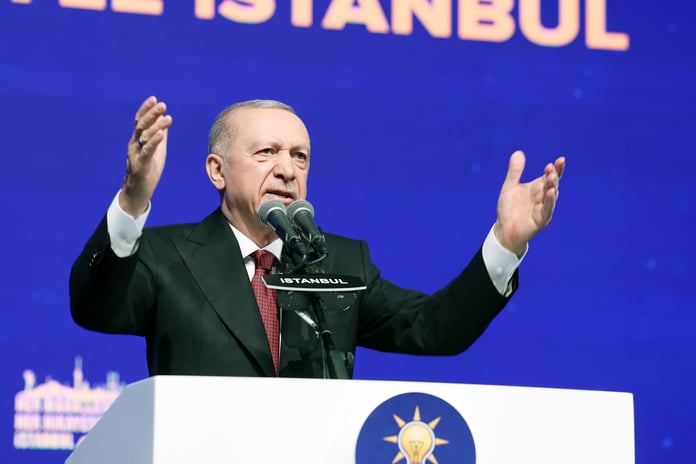 Cumhurbaşkanı Erdoğan: Yolsuzluk lekesini bağırmakla çıkaramazsınız