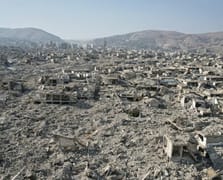 Suriye'nin yeniden inşası için 216 milyar dolara ihtiyaç var