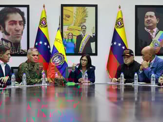 Venezuela Interim Leader Offers US Cooperation