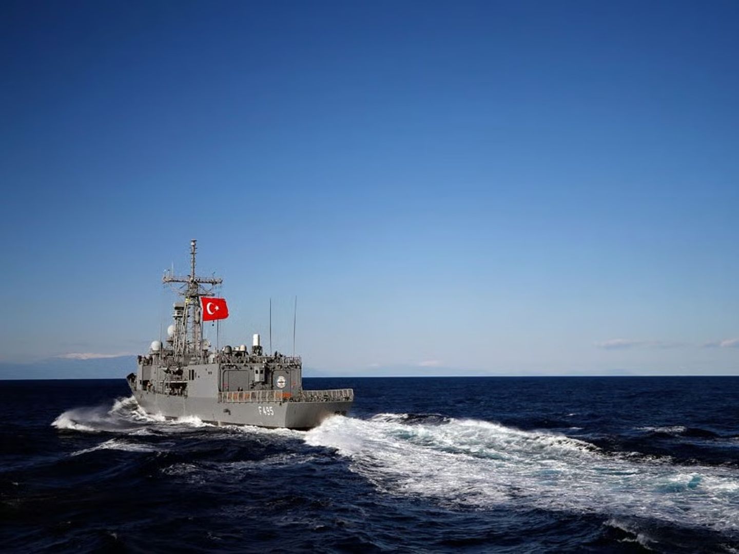 Mavi Vatan'da Rum provokasyonuna geçit yok