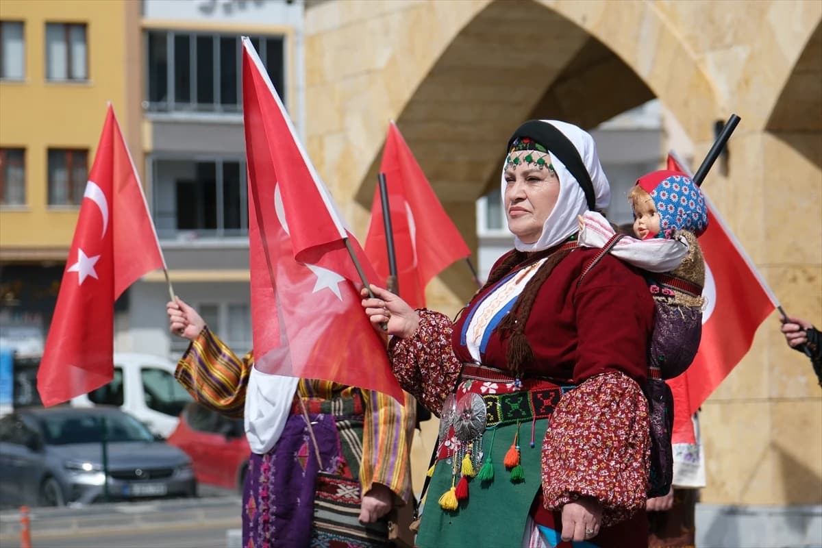 Çorum'da 3. Puduhepa Kadın Kültür Festivali coşkusu başladı