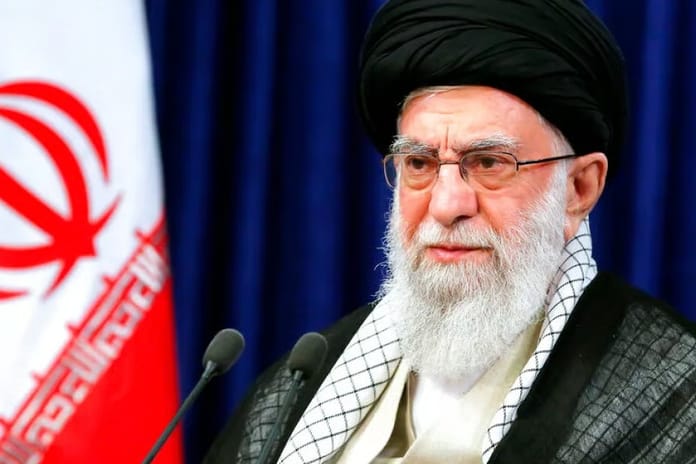 İran Dini Lideri Hamaney ABD'nin nükleer anlaşma teklifini reddetti