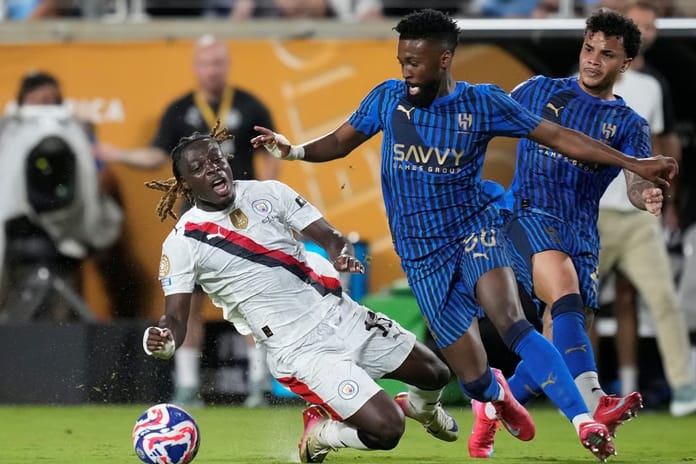 Al Hilal, gol düellosunda Manchester City'yi devirerek FIFA Kulüpler Dünya Kupası'nda çeyrek finale yükseldi