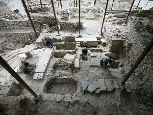 İznik'teki Çini Fırını kazılarında Bizans şapeli ve Osmanlı hamamı bulundu