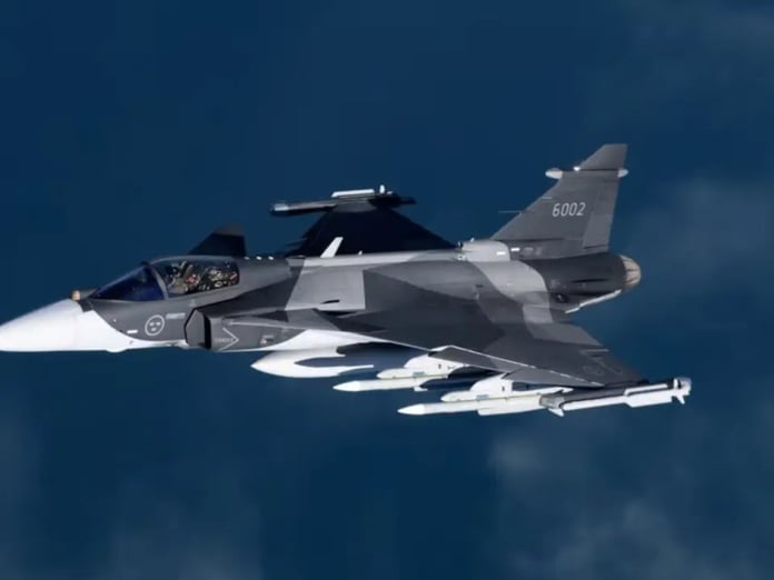 Saab, Gripen savaş uçağında yapay zeka destekli muharebe yeteneğini test etti