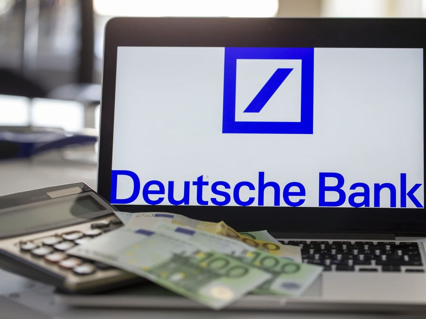 Alman devi bankadan altın için yeni senaryo! Yıl sonu tahmini değişti