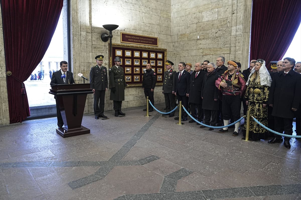 Atatürk’ün Ankara’ya gelişinin 106. yılı Anıtkabir’de anıldı