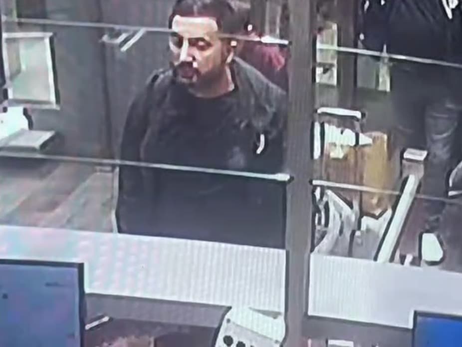 Adliye soyguncusunun kaçış görüntüleri çıktı