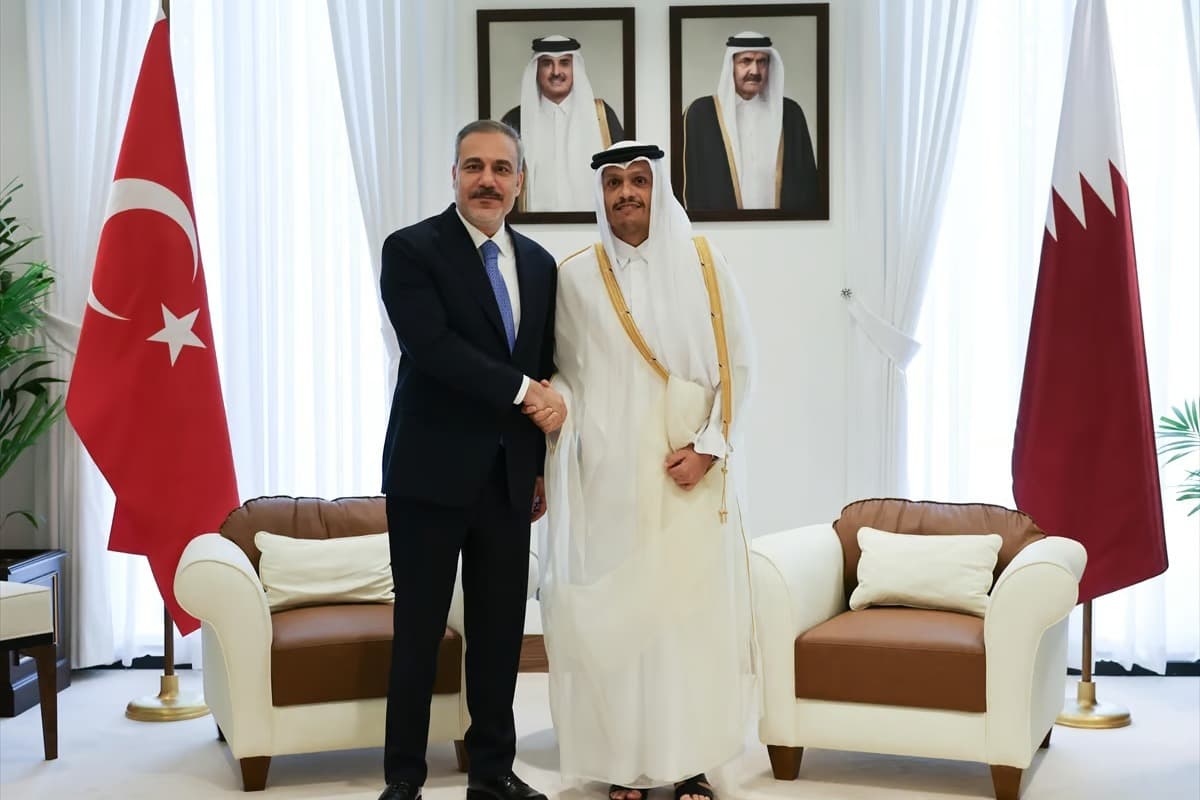 Bakan Fidan Doha'da: PKK ya kendi isteğiyle sistemden çıkar ya da başka türlü