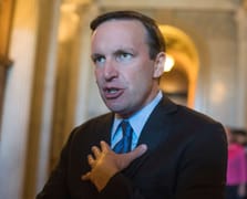 ABD'nin Maduro'yu alıkoyması iç siyasette demokratların tepkisine neden oldu