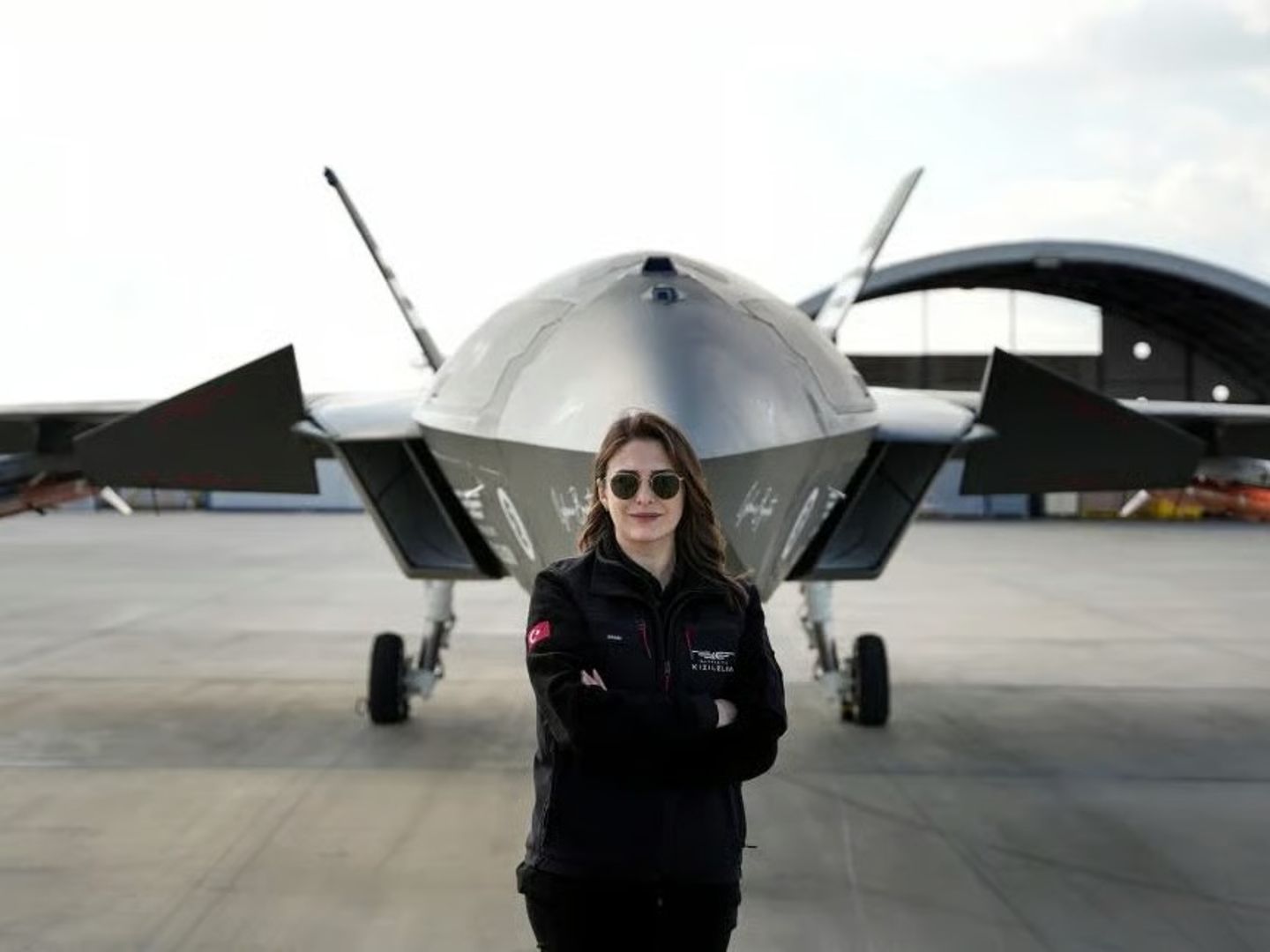 Türkiye'nin ilk insansız savaş uçağı KIZILELMA'nın kadın pilotu