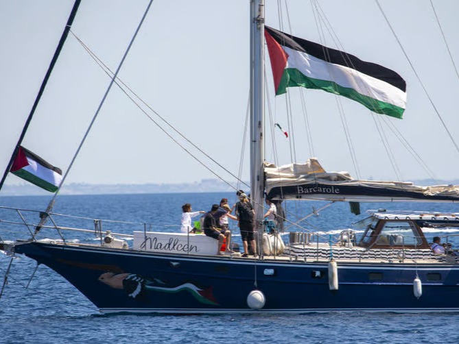 Gazze’ye yardım taşıyan Özgürlük Filosu denize açıldı