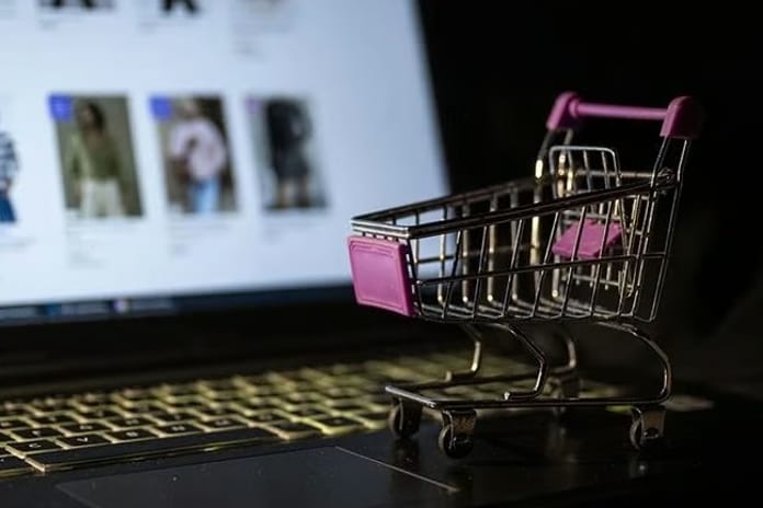 Bakanlık düğmeye bastı: Fırsatçı e-ticaret sitelerine "erişim engeli" ve rekor ceza