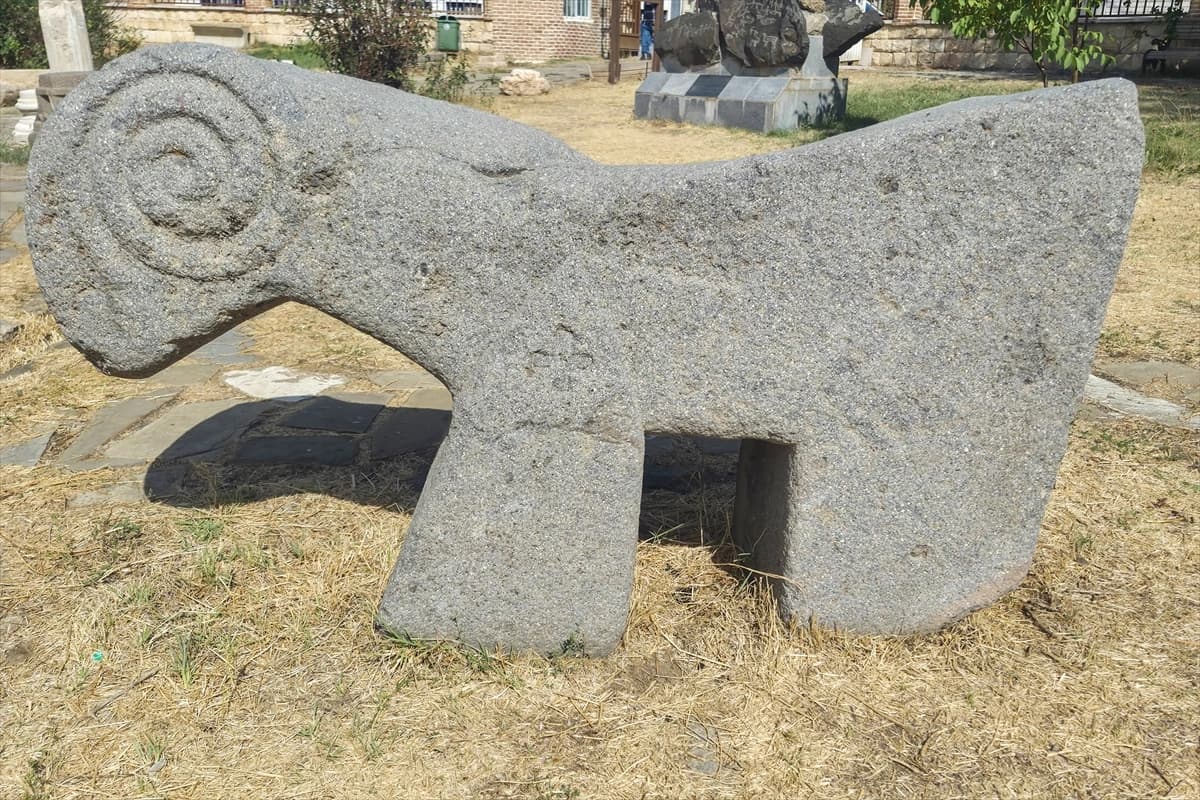 İran - Türkiye sınırındaki 800 yıllık Türk mirası