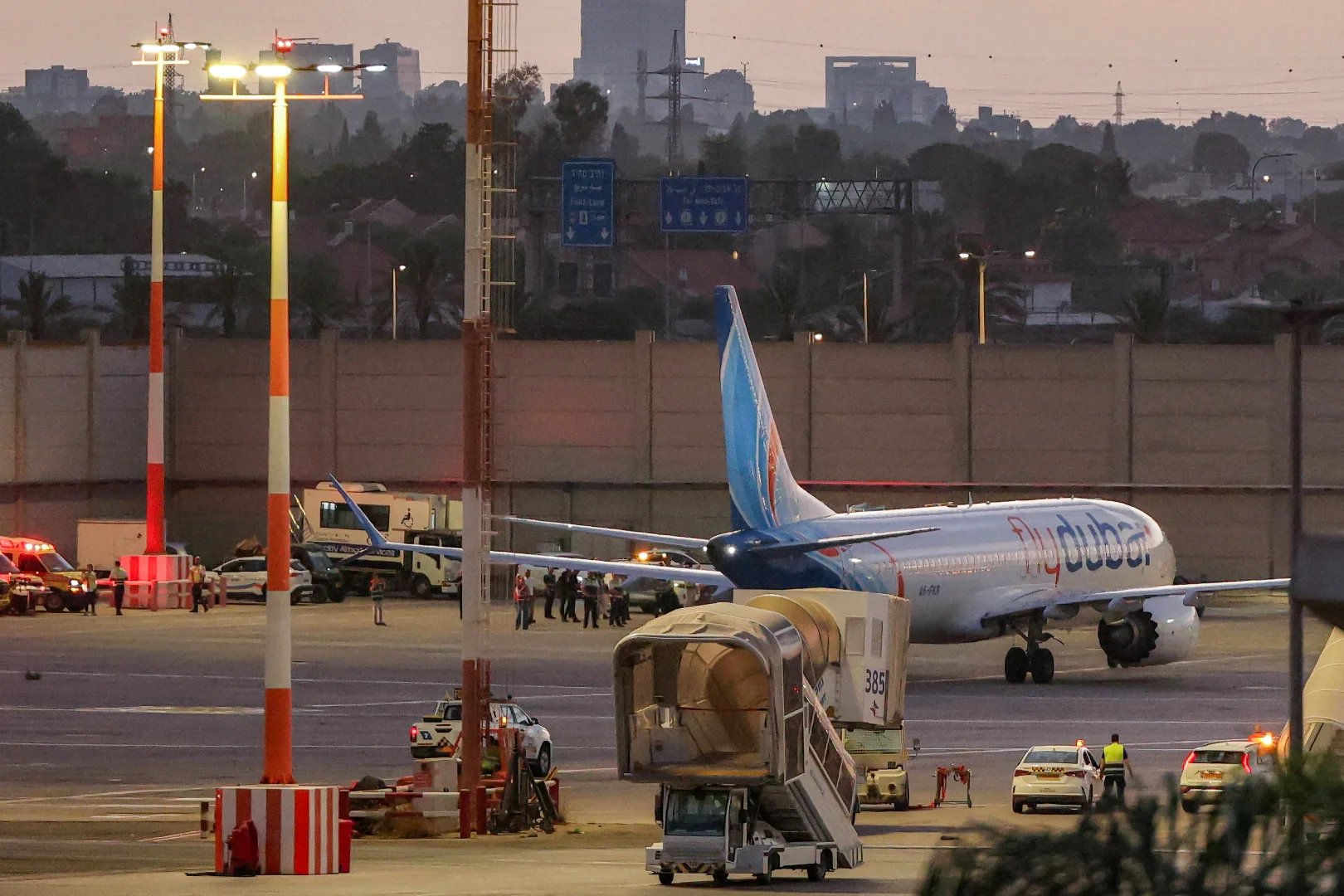 A Plumber Put Flydubai Cockpit Attacker in Chokehold
