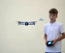 Litvanya, Rusya sınırında çocuklara drone eğitimi veriyor