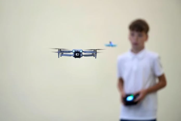 Litvanya, Rusya sınırında çocuklara drone eğitimi veriyor