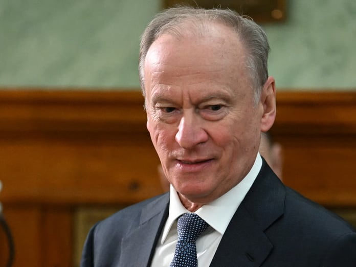 Rusya: Batı tankerleri alıkoymaya devam ederse donanma ablukayı kıracak