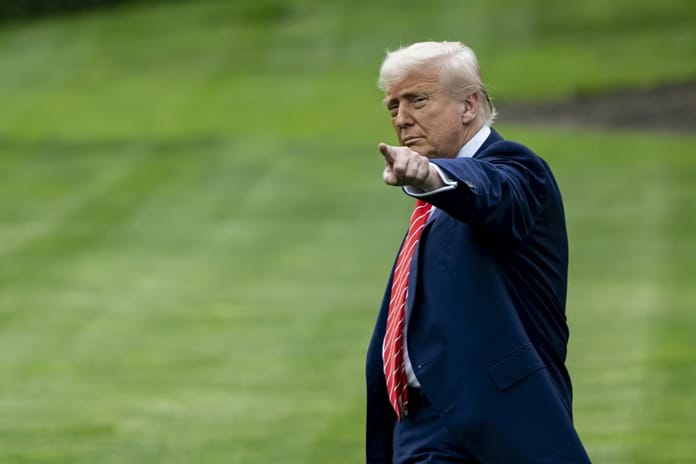 Trump'tan İran'a sert uyarı: Askeri seçenek masada