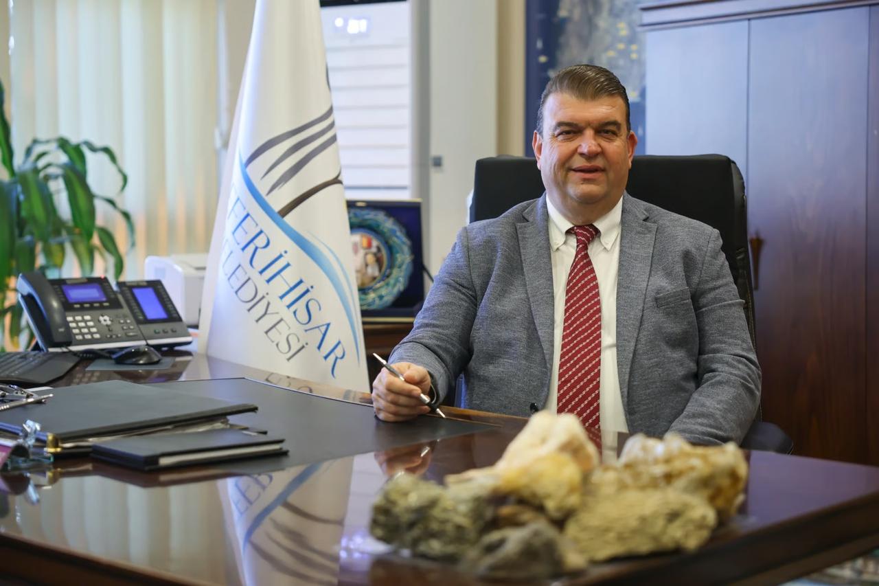 Seferihisar Belediye Başkanı İsmail Yetişkin tutuklandı