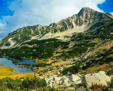 Bulgaristan'da öldüğü düşünülen bir kişi dağda yaşarken bulundu