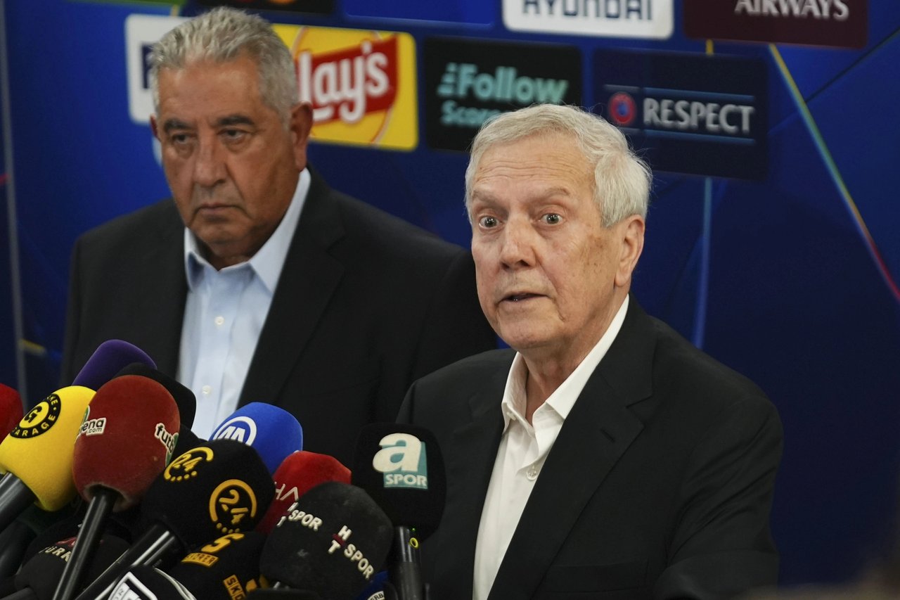 Fenerbahçe'de istifa süreci ve Samandıra'daki son durum