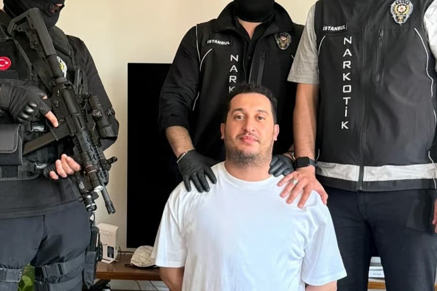MİT ve Emniyet'ten uyuşturucu baronu operasyonu