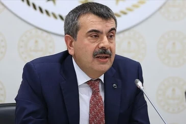 Bakan Tekin’den milyonlarca öğrenci ve veliye net cevap! Ara tatiller kalkıyor mu?