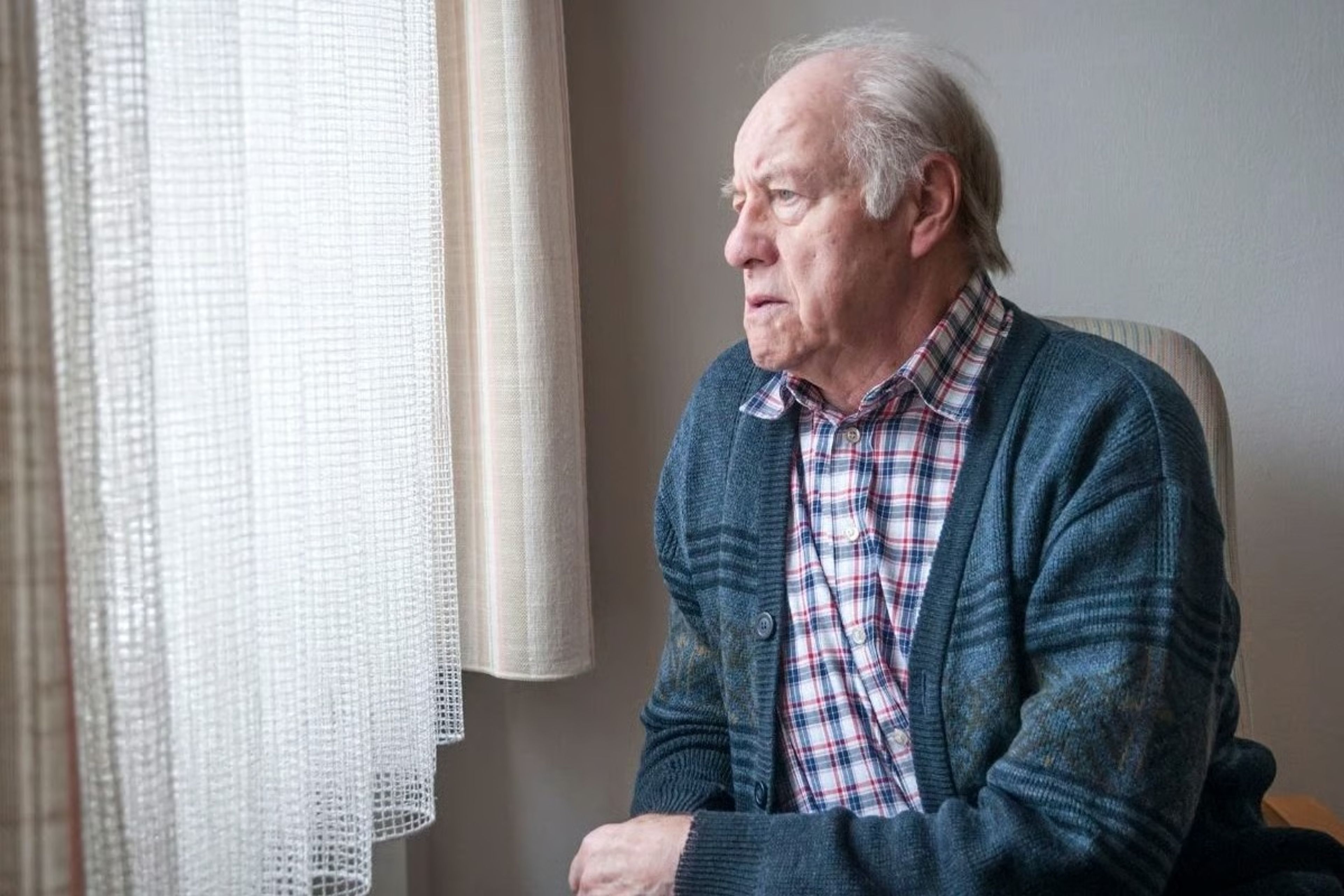 Bilim insanları uyardı! El yazısındaki değişim beyin sağlığını ele veriyor: Alzheimer olabilir 
