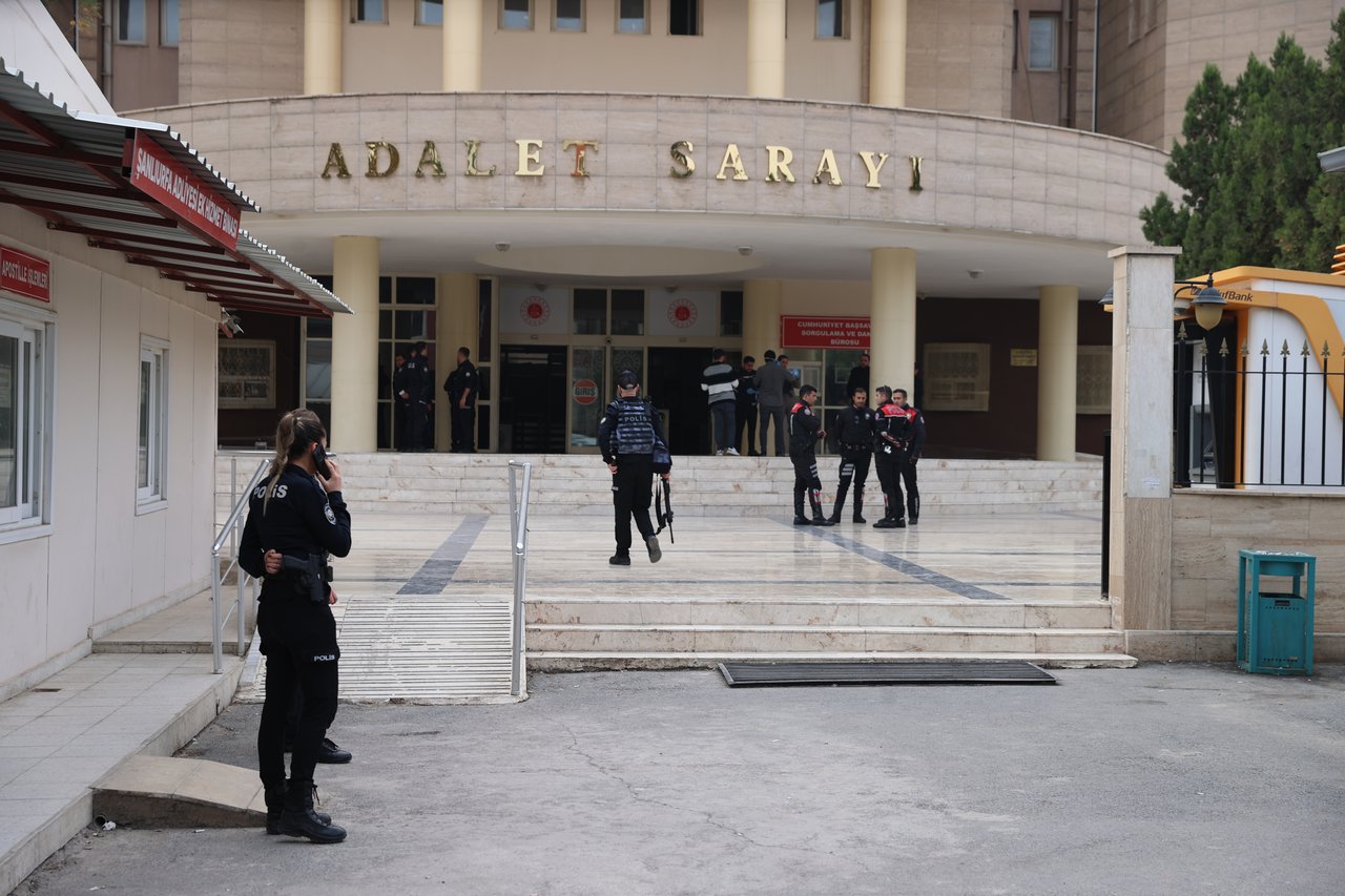 Şanlıurfa Adliyesinde patlama: 1 personel yaralandı