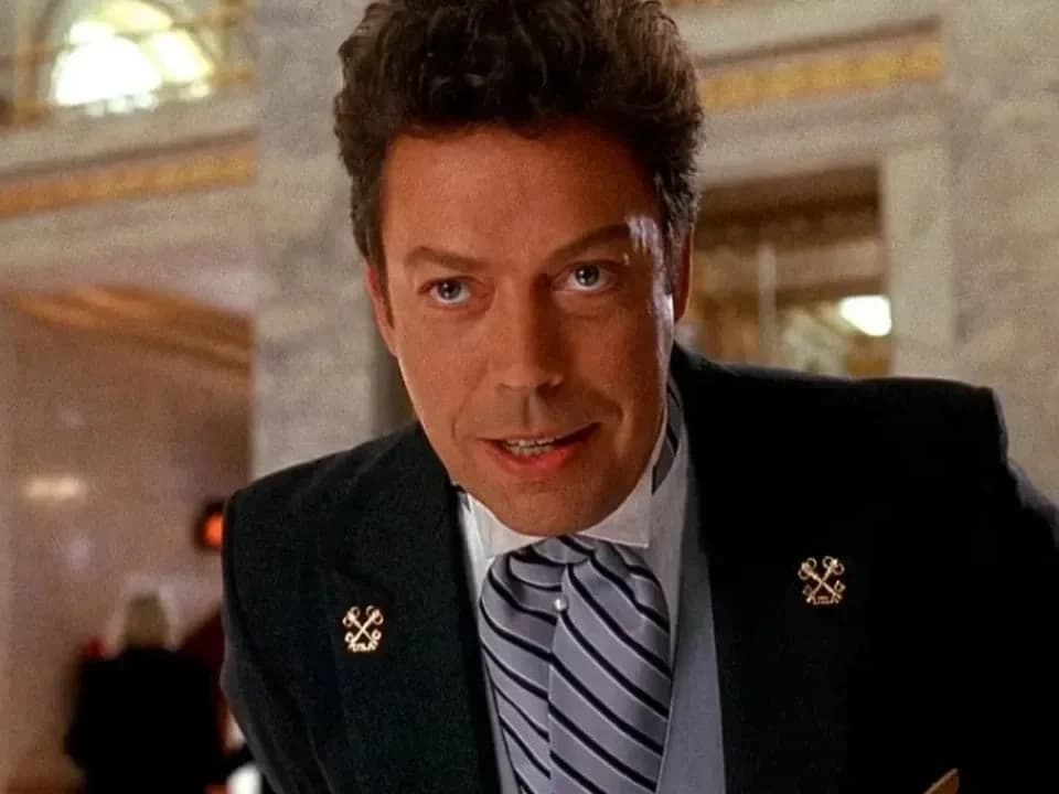 Kötü karakterlerin ustası: Tim Curry