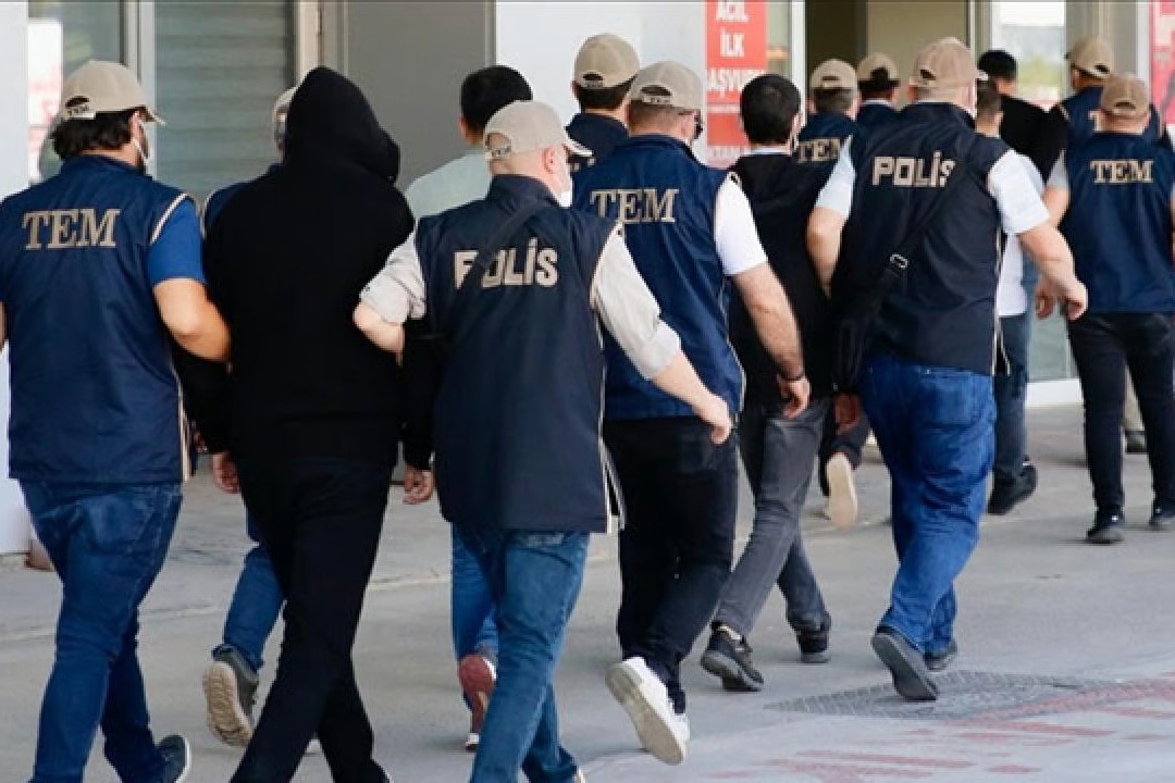 Ankara merkezli 2 ilde FETÖ operasyonu