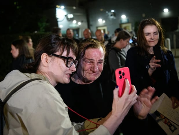 Belarus ABD'nin arabuluculuğuyla 52 siyasi tutukluyu serbest bıraktı