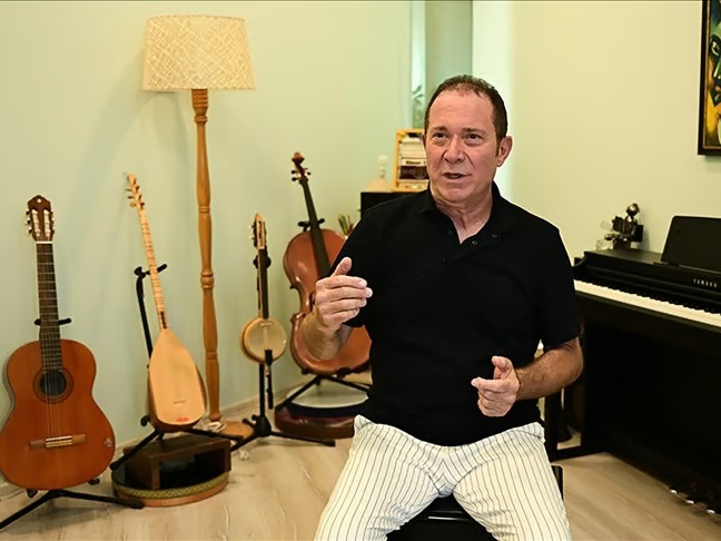 Anadolu'nun güçlü sesi: Sümer Ezgü