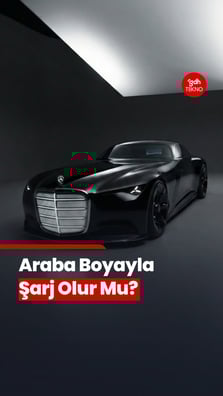 Mercedes-Benz "Vision Iconic" konseptiyle duyurduğu güneş enerjili boya teknolojisi sayesinde araç yüzeyini dev bir bataryaya dönüştürüyor.