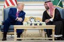 ABD ve Suudi Arabistan arasında 142 milyar dolarlık savunma anlaşması imzalandı