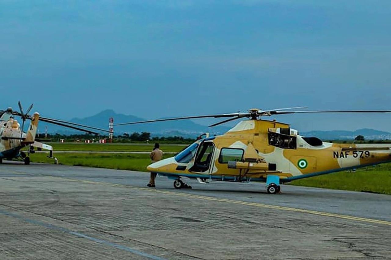 Nijerya'da 32 kişiyi taşıyan askeri helikopter düştü