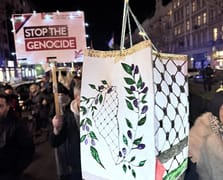 Berlin’de anlamlı eylem: Fenerler Gazze için yandı