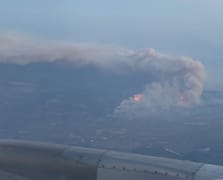 Sakarya'daki orman yangını yolcu uçağından görüntülendi