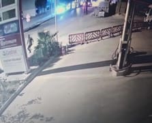 Sokakta karşılaştığı eski kocasını ayağından vurdu