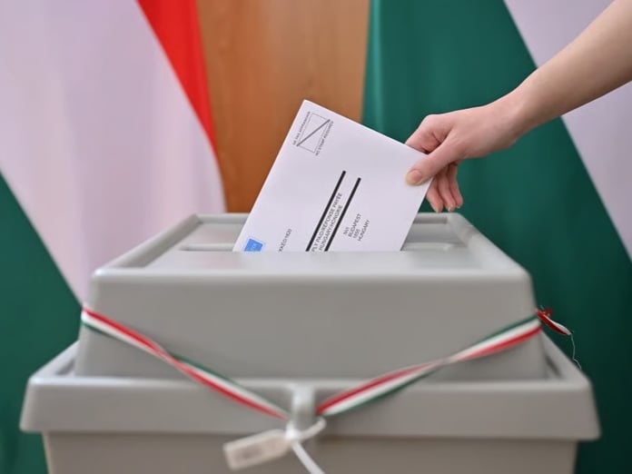 Orban'ın zor sınavı: Macar halkı sandığa gidiyor