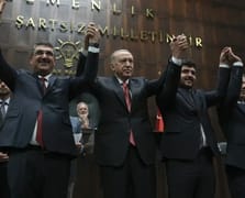 60 belediye neden AK Parti'ye geçti?