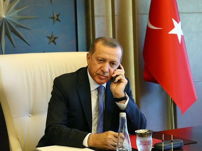 Cumhurbaşkanı Erdoğan liderlerle telefon görüşmeleri gerçekleştirdi