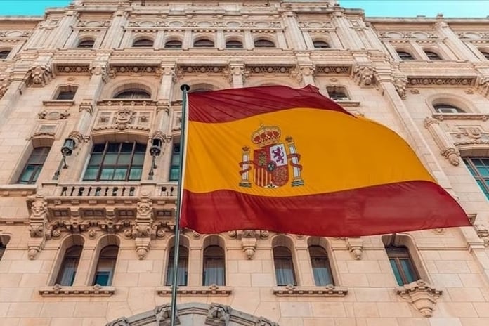 İspanya hükümetinden İsrail'e tam silah ambargosu kararı