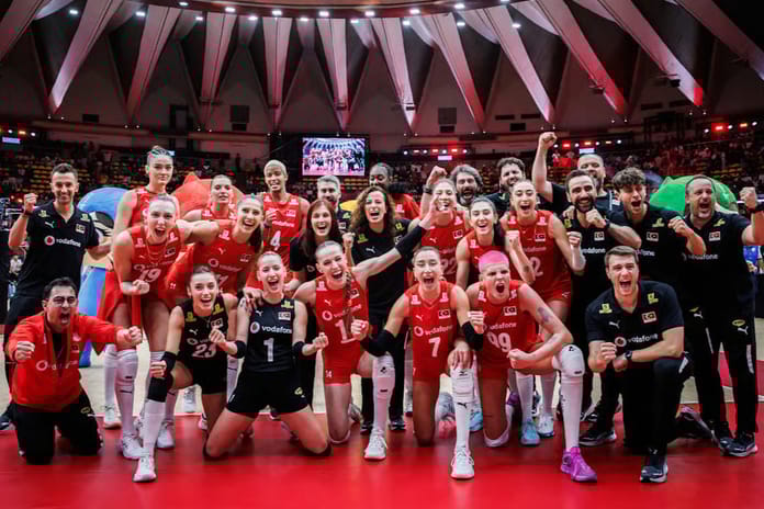 Son şampiyon A Milli Kadın Voleybol Takımı'nın 2026 Avrupa Şampiyonası rakipleri belli oldu