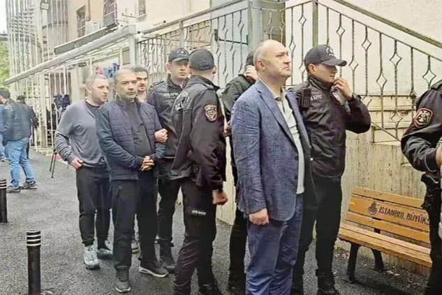 İBB'ye yönelik yolsuzluk soruşturmasında 25 şüpheli tutuklandı