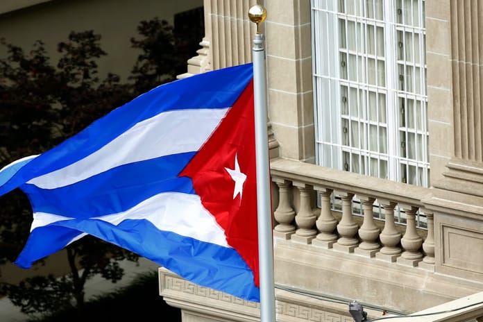 Küba kara sularında silahlı çatışma: 4 kişi öldü