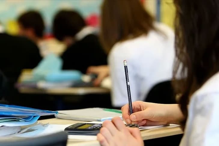 Karneler yarın mı alınacak, ne zaman alınacak? MEB takvimiyle okullar ne zaman kapanacak, yaz tatili başlangıç tarihi? 